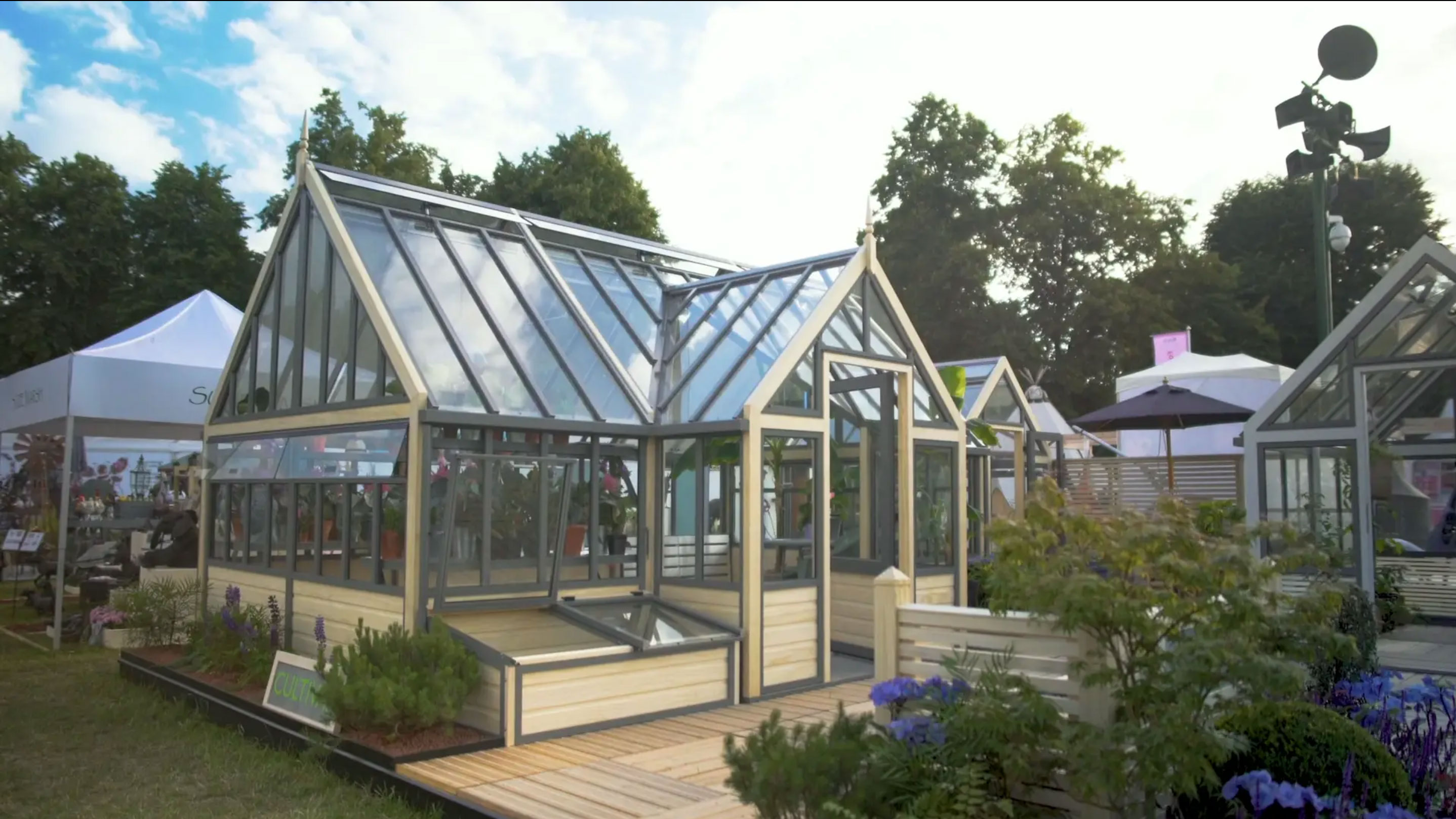 Quality Greenhouses By Design Cultivar Greenhouses Uk