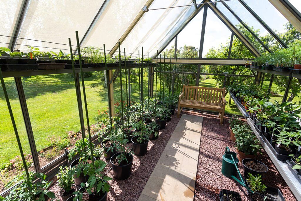 Greenhouse Orientation | UK | Cultivar Greenhouses